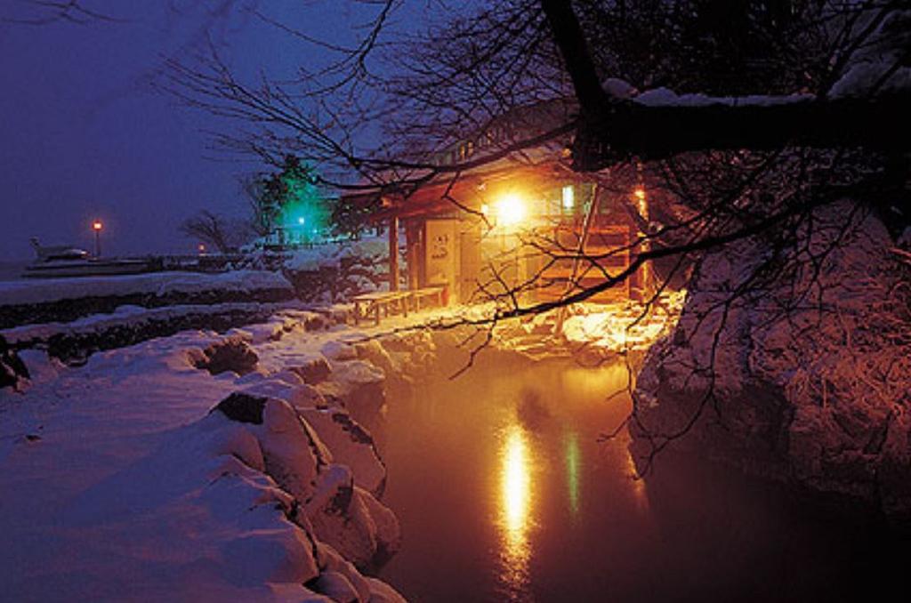 Marukoma Onsen Ryokan Chitose  Exterior foto